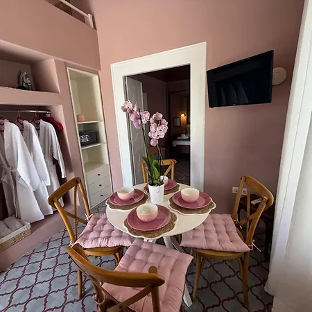 Dimael Mansion 3* Φηρά