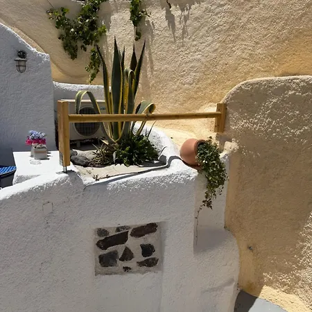 Dimael Mansion Gæstehus Fira (Santorini)